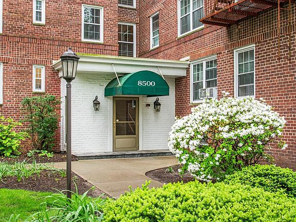 4th image of 8500 Boulevard E APT 4H
