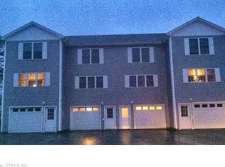 52 Sachem Dr, Plainfield, CT 06374