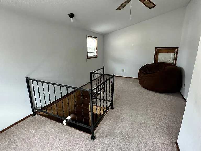 4651 Boydson Dr — Photo 11