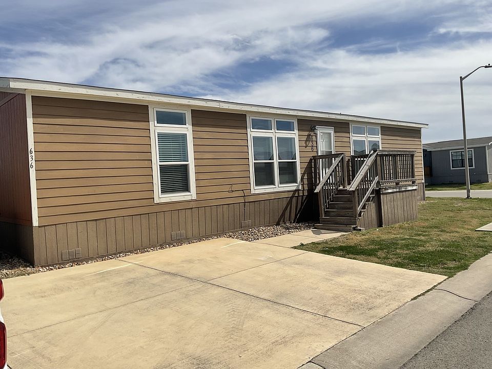 1st image of 636 Bandera St #477