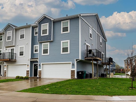 2nd image of 2702 NW Kate Shelley Ln