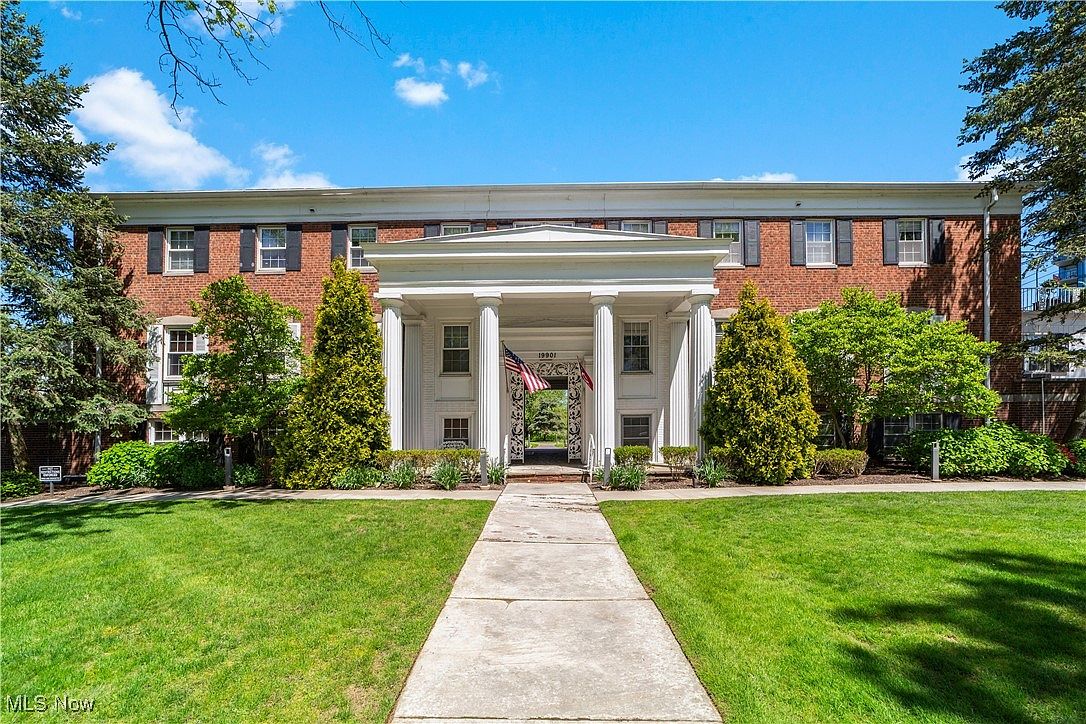 19901 Van Aken Blvd APT 7