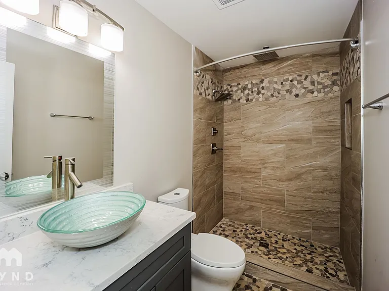 4355 Valley Brook Ln — Photo 13