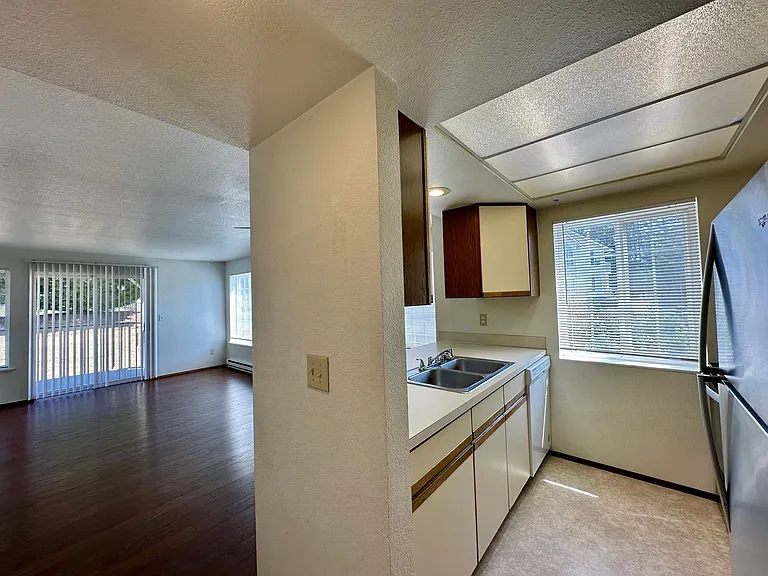 MA1104 — Photo 2