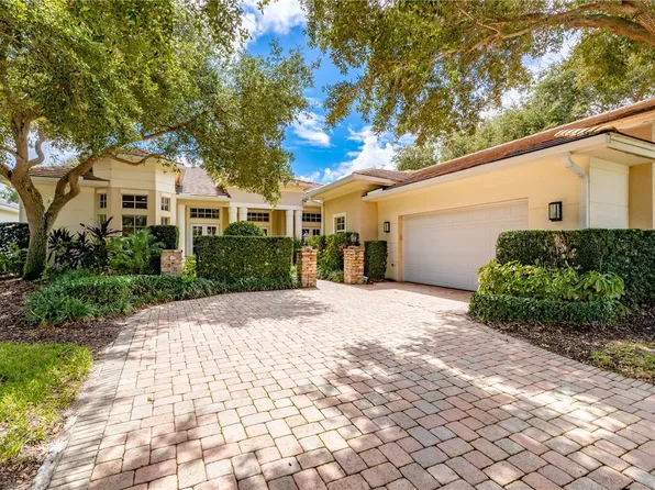 1300 Lake Bend Ct, Indian River Shores, FL 32963