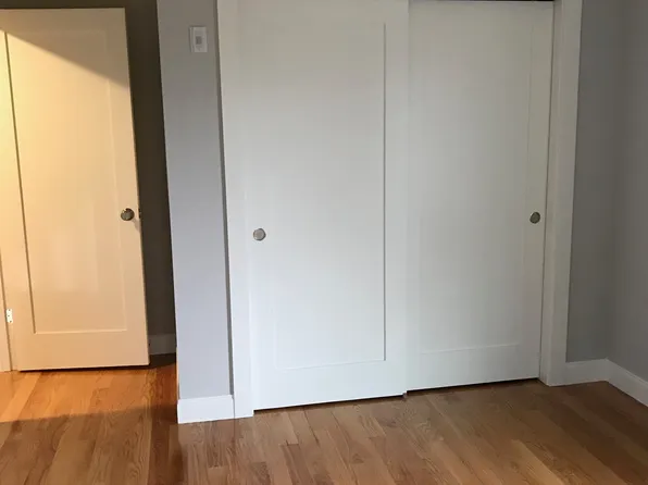 27 Dana St #2, Cambridge, MA 02138