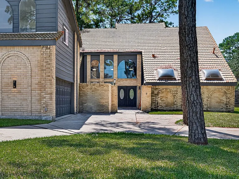 5815 Green Terrace Ln — Photo 2
