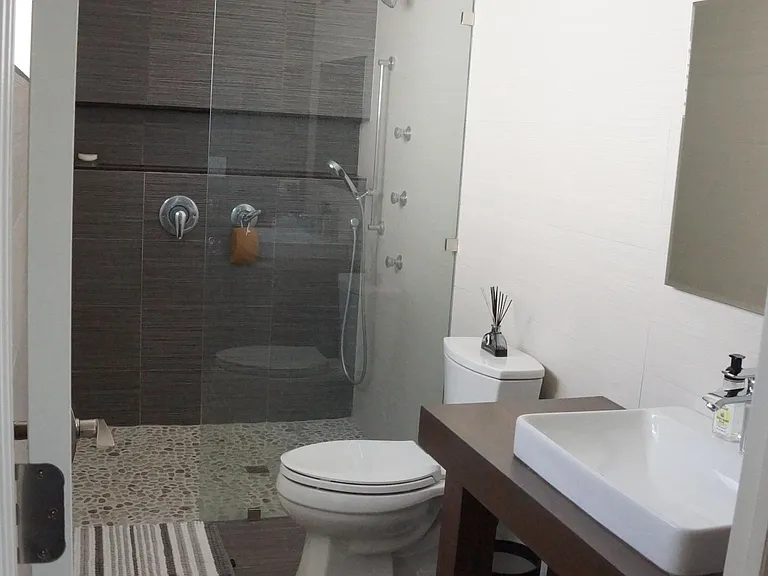 235 W Norwell Ln — Photo 20
