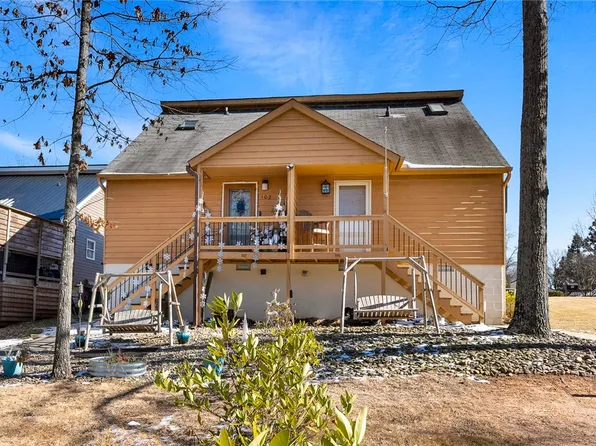 100 Harbor Dr, Anderson, SC 29625