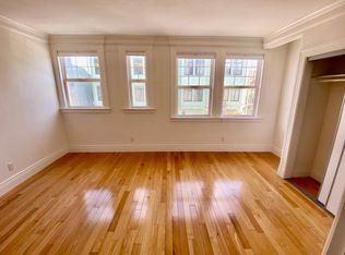 1492 Pacific Ave APT 8, San Francisco, CA 94109