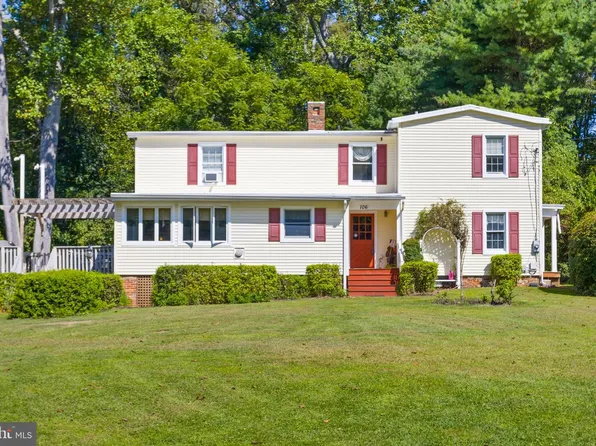 106 Holmes Mill Rd, Cream Ridge, NJ 08514