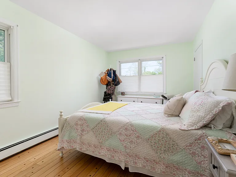 22 W End Ave — Photo 17