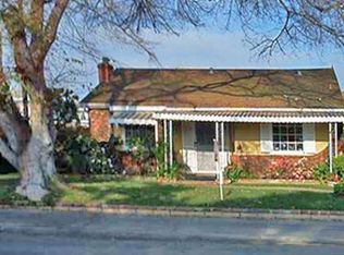 1753 Tustin Ave, Costa Mesa, CA 92627