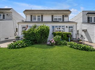 20010 33rd Ave, Bayside, NY 11361