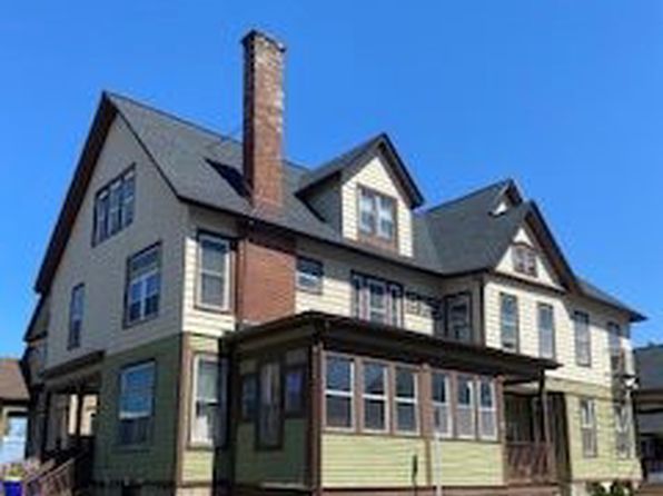 64 S Union St #64