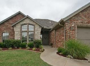 11021 NW 104th Ter, Yukon, OK 73099