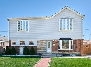 4641 W 82nd St, Chicago, IL 60652