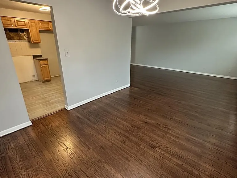 8644 Skokie Blvd #201 — Photo 4