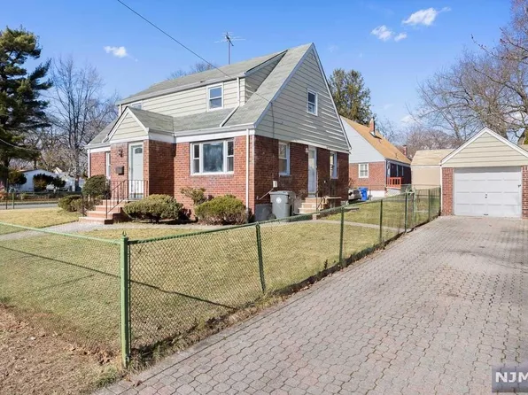 357 W Palisade Ave, Englewood, NJ 07631