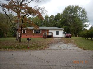 2116 Warren Rd, Austell, GA 30106