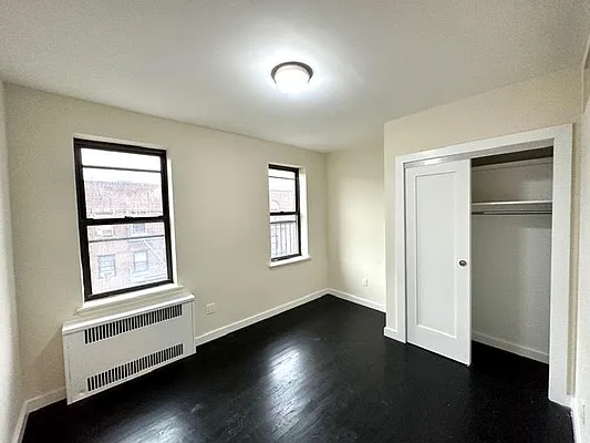 Rented by LRGNY Group, Inc. | media 21