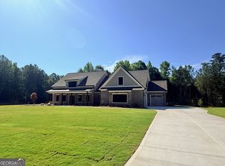 619 Shepherds Xing, Oxford, GA 30054