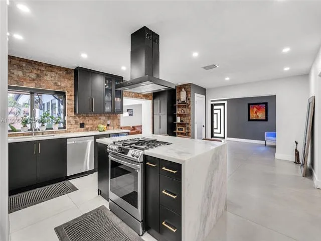 11220 SW 181st St — Photo 17
