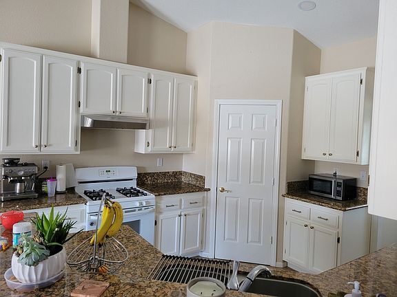 Recently remolded kitchen 2023