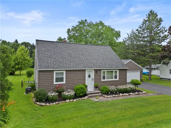 650 Ogden Parma Town Line Rd, Spencerport, NY 14559