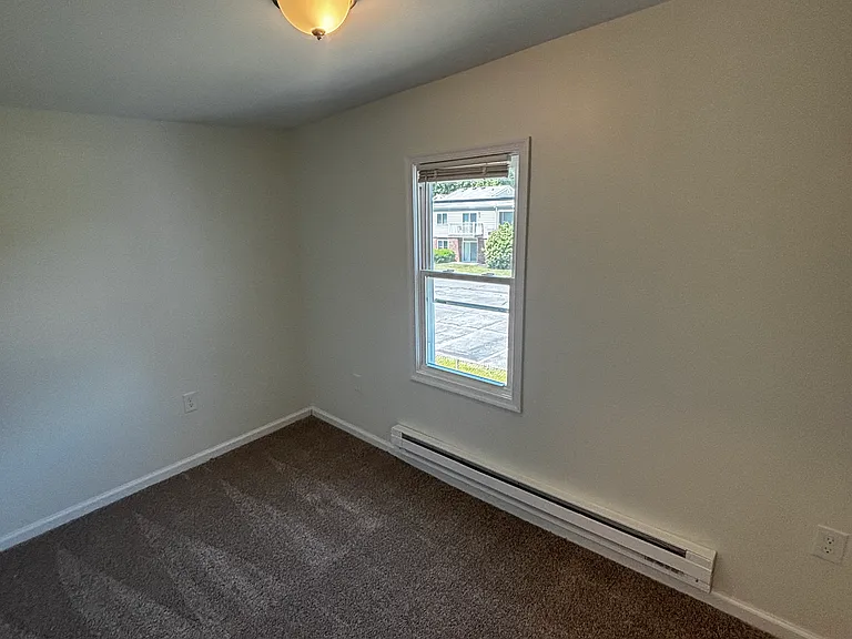 517 Aiken Ave #523 — Photo 9