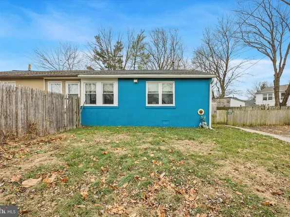 403 Denver Ct, Wallingford, PA 19086