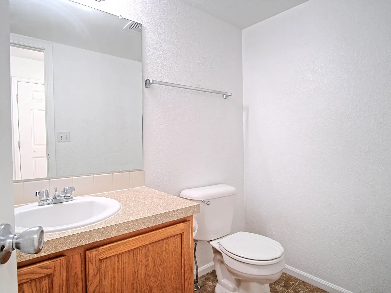 1241 Saker Court - 1 — Photo 4