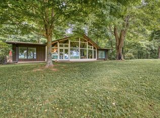 12442 Itta Bena Rd, Meadowview, VA 24361