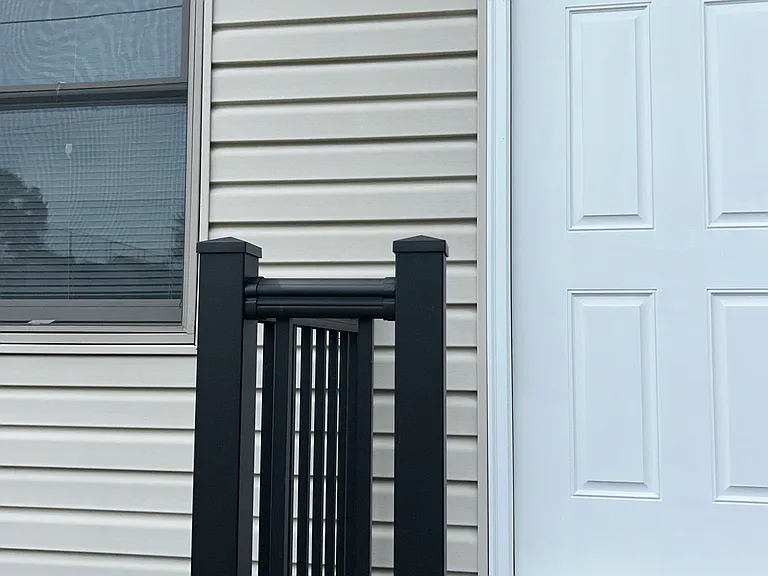 320 Gregg St — Photo 2