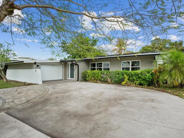 208 Sandpiper Avenue, Royal Palm Beach, FL 33411