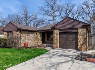 299 Barberry Rd, Highland Park, IL 60035