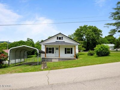 715 E Kentucky Ave, La Follette, TN, 37766