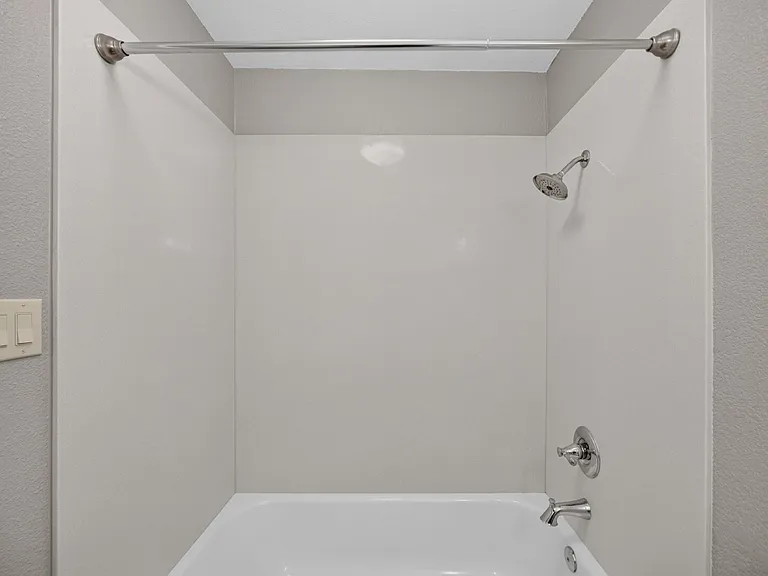 6260 Cavan Dr #3 — Photo 18