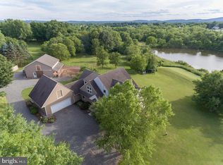 120 Green Hill Rd, Barto, PA 19504