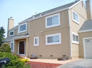 661 Santana Rd, Novato, CA 94945