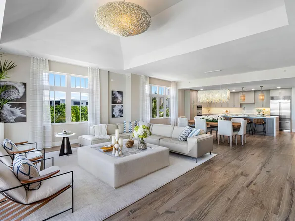 184 Lake Drive #2-104, Palm Beach Shores, FL 33404