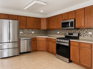 9505 Rainsford Dr, Huntley, IL 60142