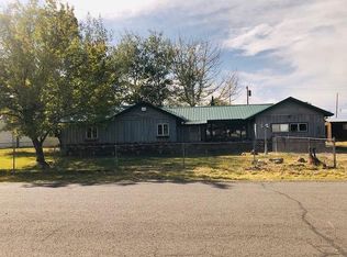 307 N V St, Lakeview, OR 97630