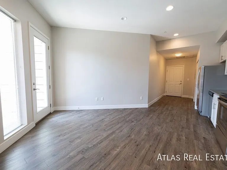 2905 W 25th Ave #204 — Photo 3