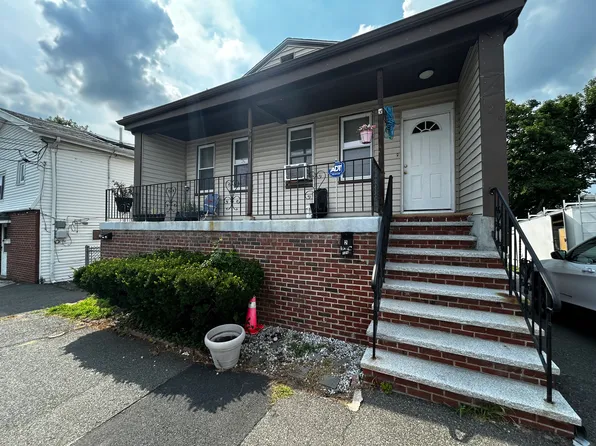 126 Conant St #2, Revere, MA 02151