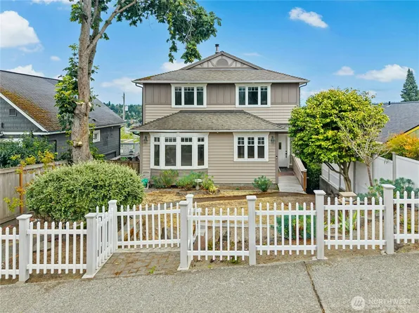 3438 10th Avenue W, Seattle, WA 98119