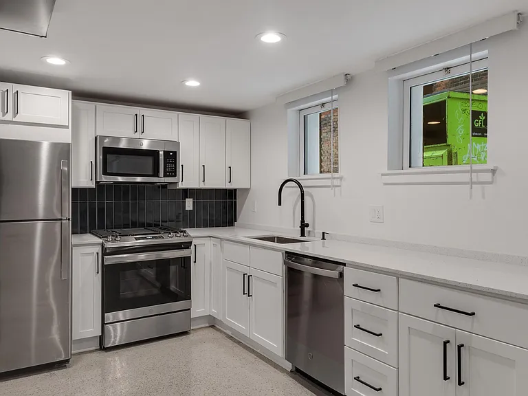 632 Prentis St #2 — Photo 1