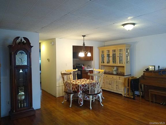 3rd image of 81-05 149th Avenue