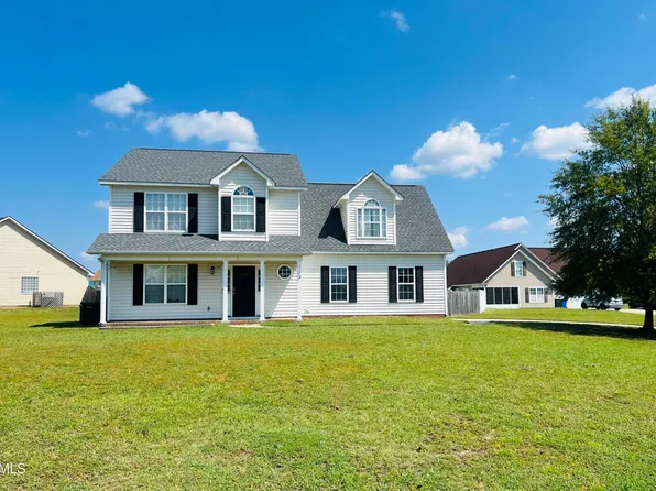 5838 Cornfield Ave, Fayetteville, NC 28314
