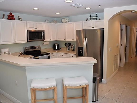 2nd image of 3940 Pomodoro Cir Unit 302